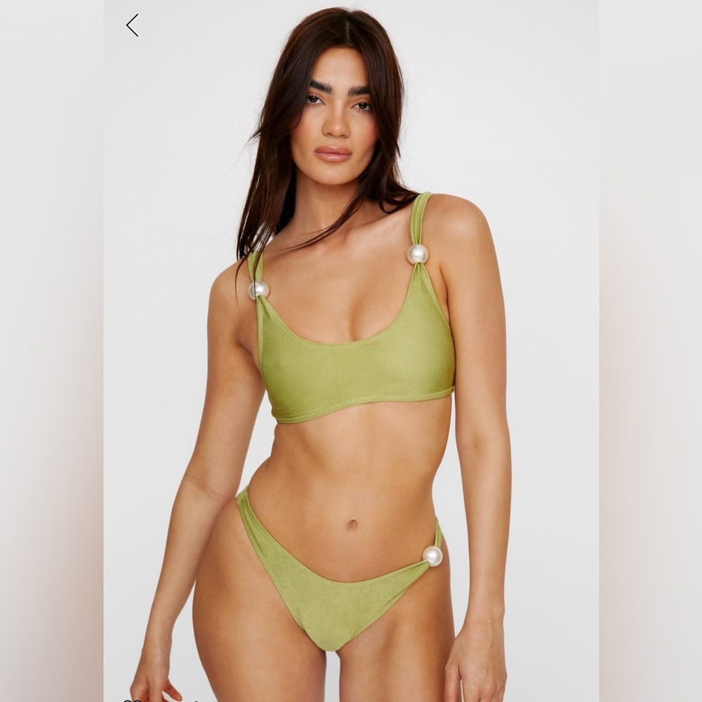 Green Nasty Gal bikini, never used, new with tags, US 6